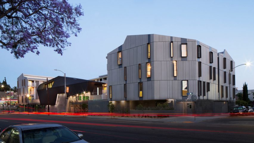 2510 Temple by Tighe Architecture