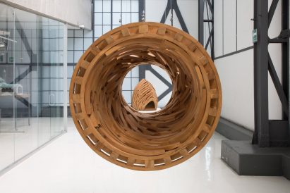 Tres Casas Extraordinarias by Kiyoto Ota