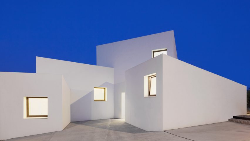 Six of the most promising roles for project architects on Dezeen Jobs this week