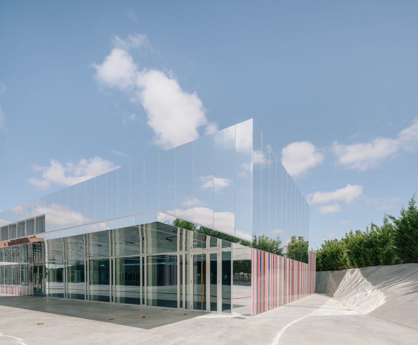 Almost Invisible House