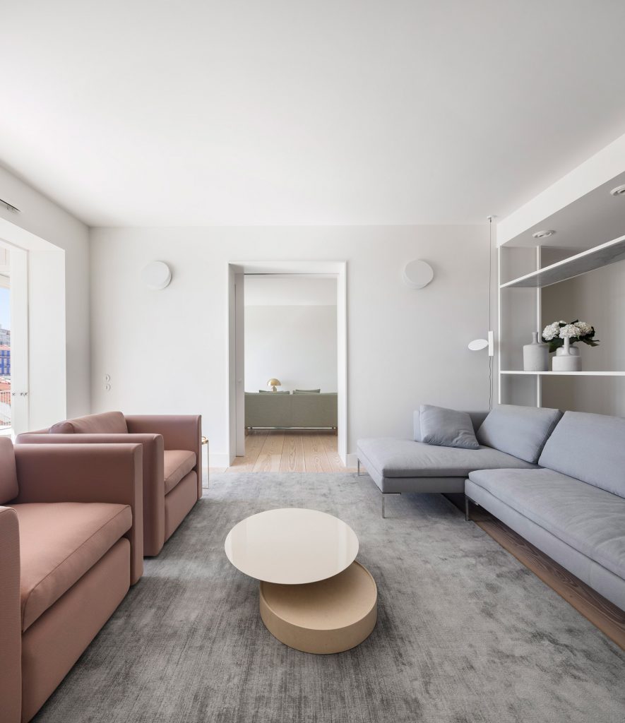Apartment AMC by Rar Studio