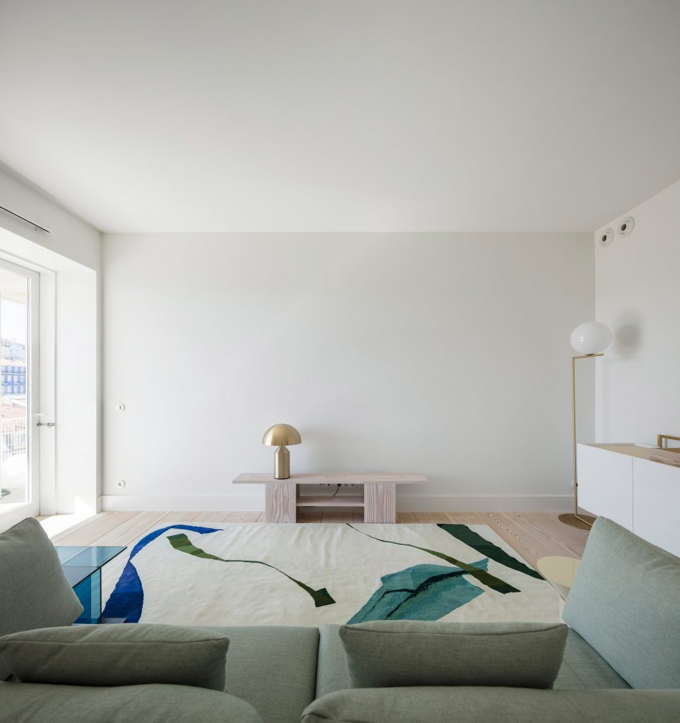 Apartment AMC by Rar Studio