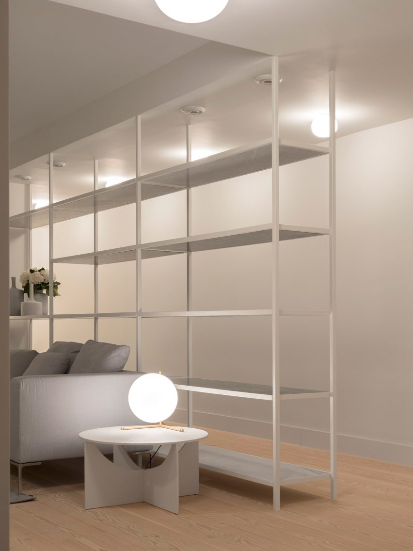 Apartment AMC by Rar Studio