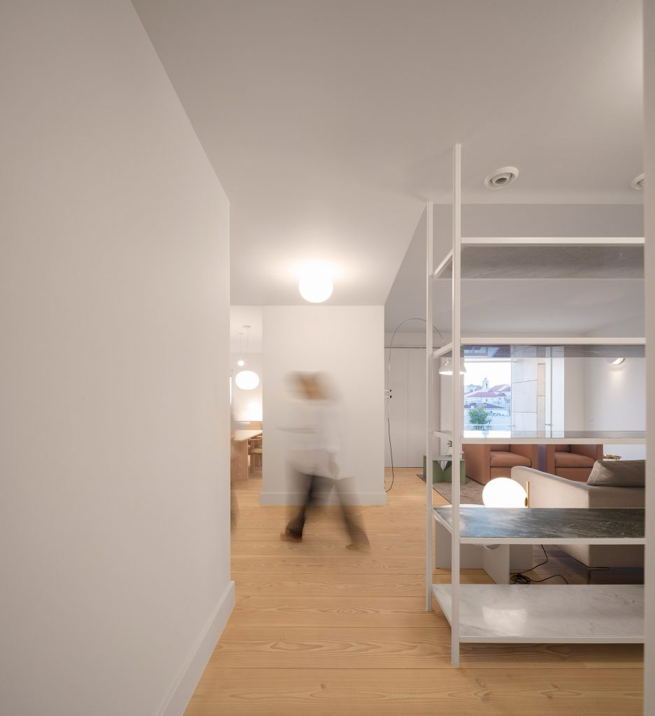 Apartment AMC by Rar Studio