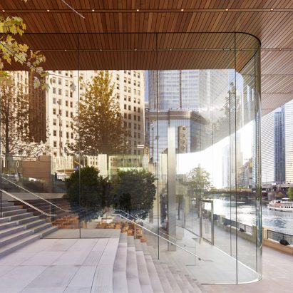 Apple Michigan Avenue