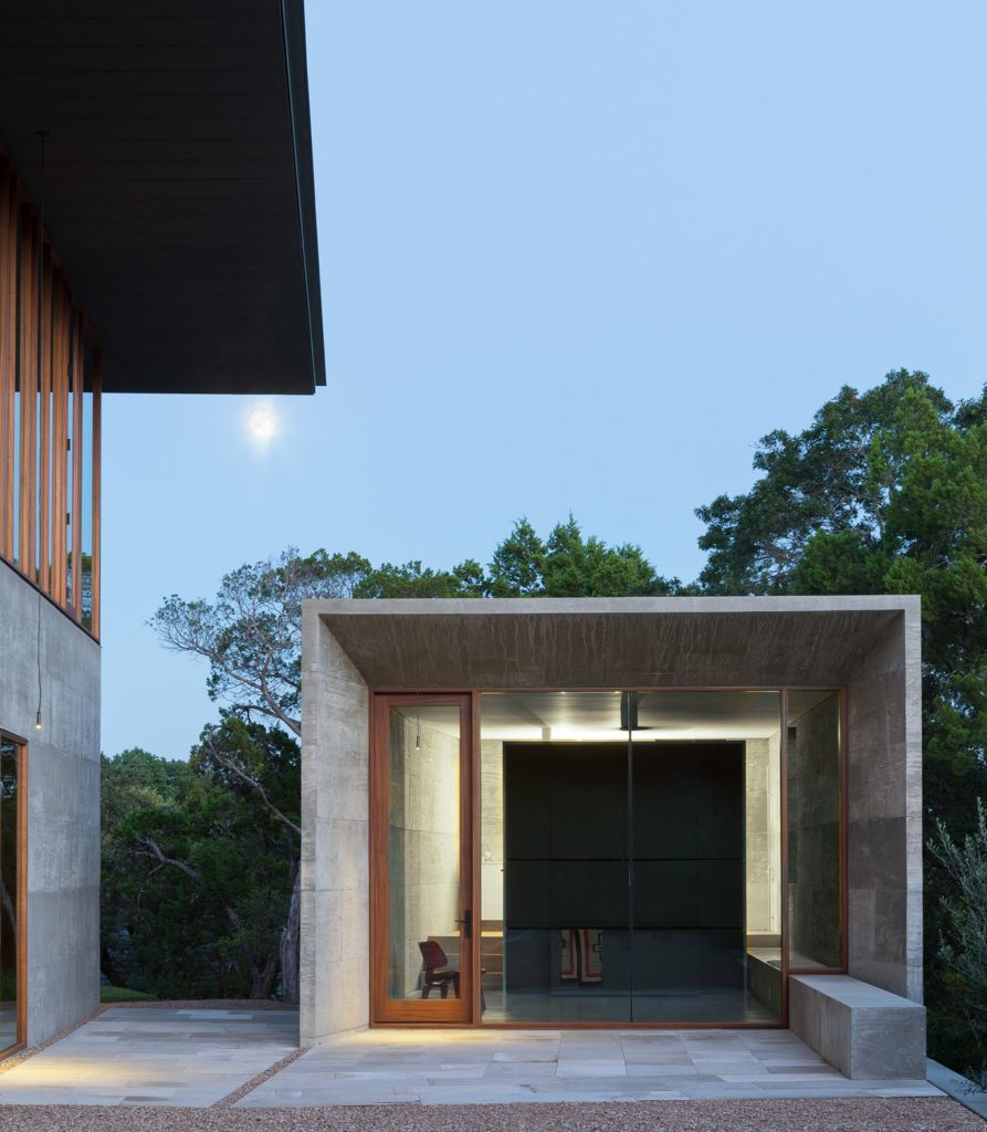 Balcones House by Mell Lawrence Architects