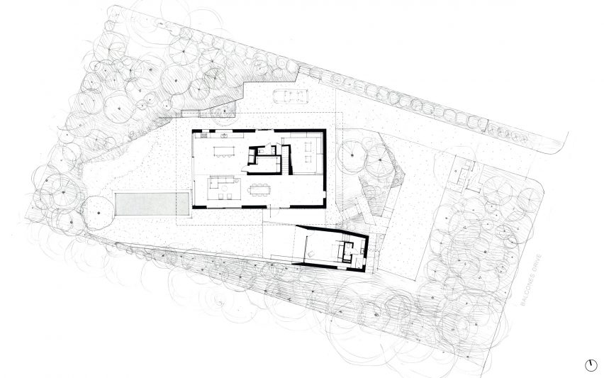 Balcones House by Mell Lawrence Architects
