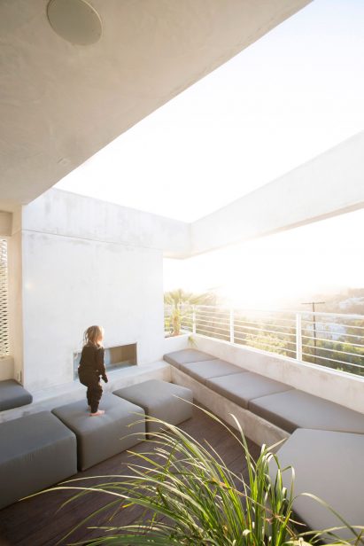 Casa Pino by Tino Schaedler