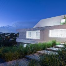 Casa Pino by Tino Schaedler