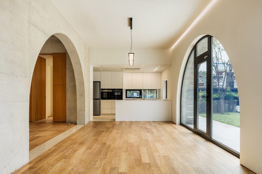 Cheongun Residence by Hyundai Kim + Tectonics Lab