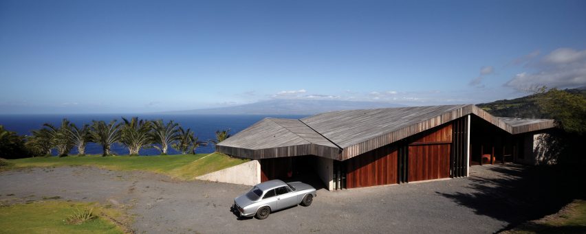 Clifftop House Maui by Dekleva Gregoric Architects