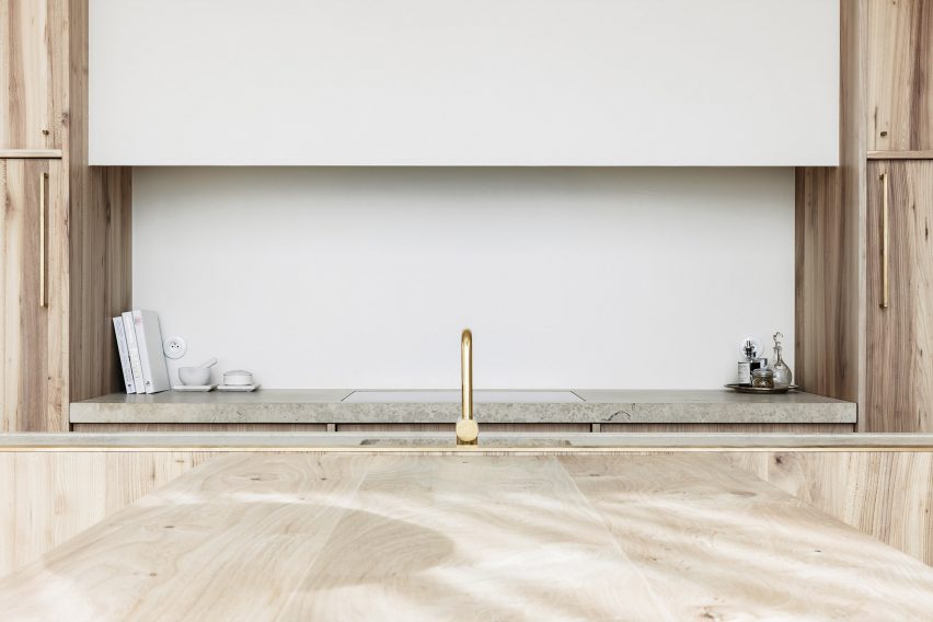 The apartment designed by interior architect Arjaan De Feyter is located within one of four new-build blocks called The Cube, which were developed by Brussels-based architecture firm Bogdan & Van Broeck.