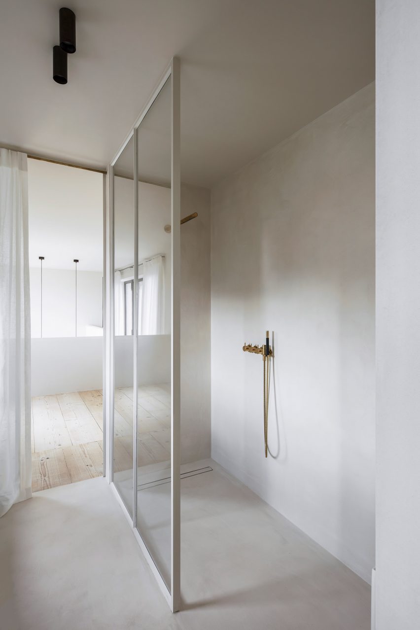 The apartment designed by interior architect Arjaan De Feyter is located within one of four new-build blocks called The Cube, which were developed by Brussels-based architecture firm Bogdan & Van Broeck.