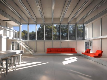 Cyclopean House by Ensamble
