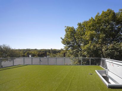 Cyclopean House by Ensamble
