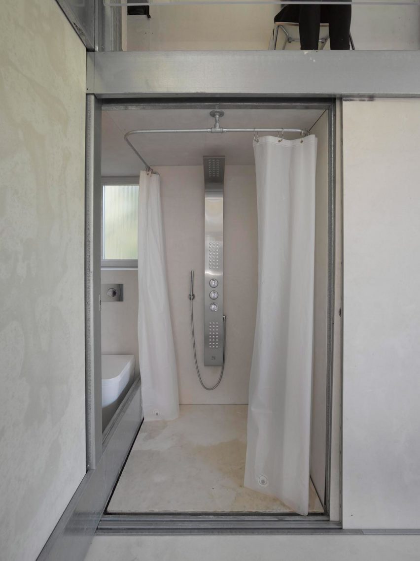 Cyclopean House by Ensamble