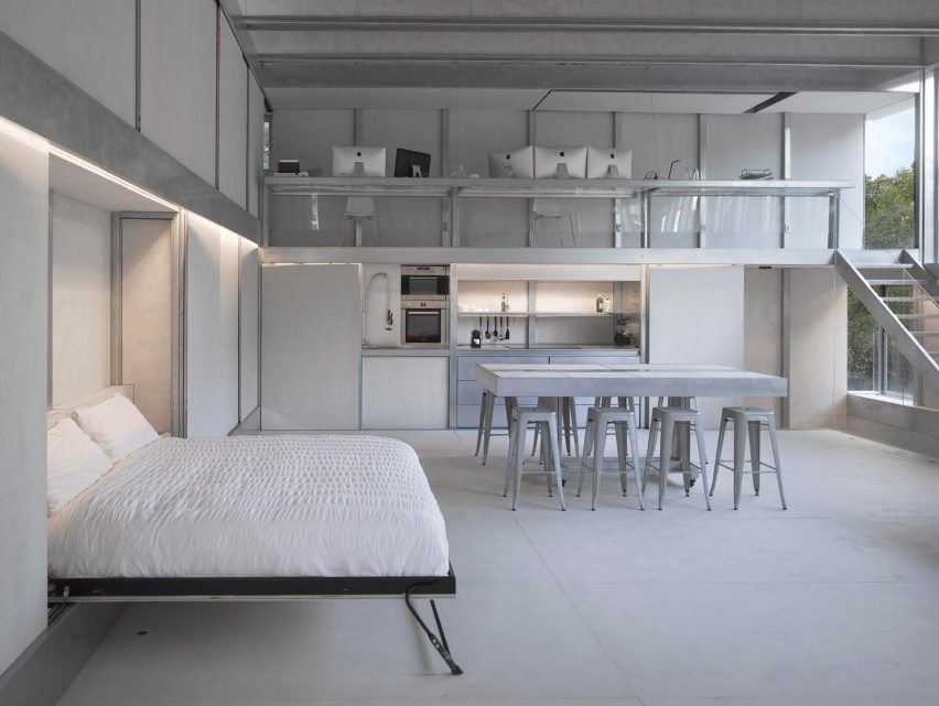 Cyclopean House by Ensamble