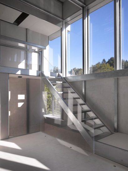 Cyclopean House by Ensamble