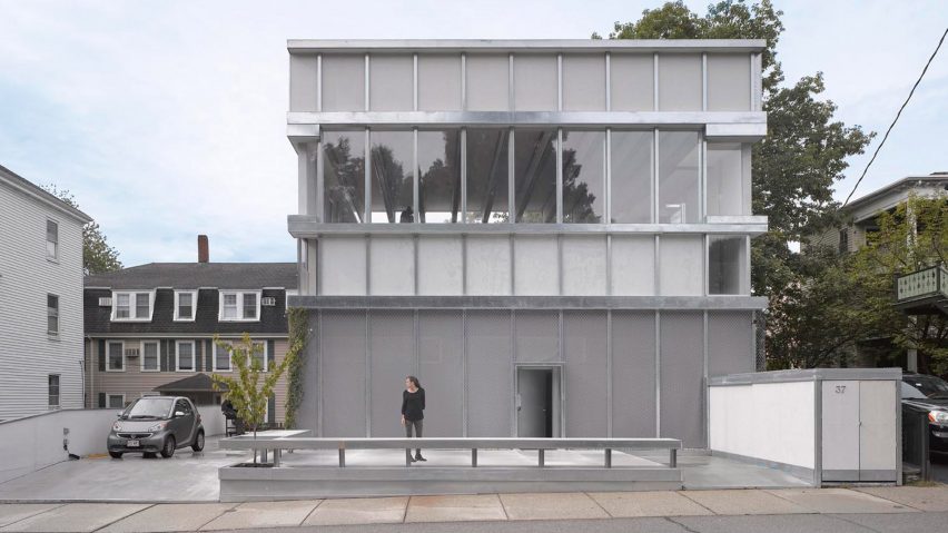 Parking garage extension forms home for architects Ensamble