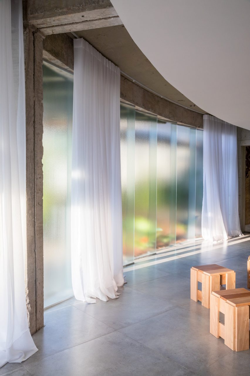 Galeria Meia by Debaixo do Bloco Arquitetura
