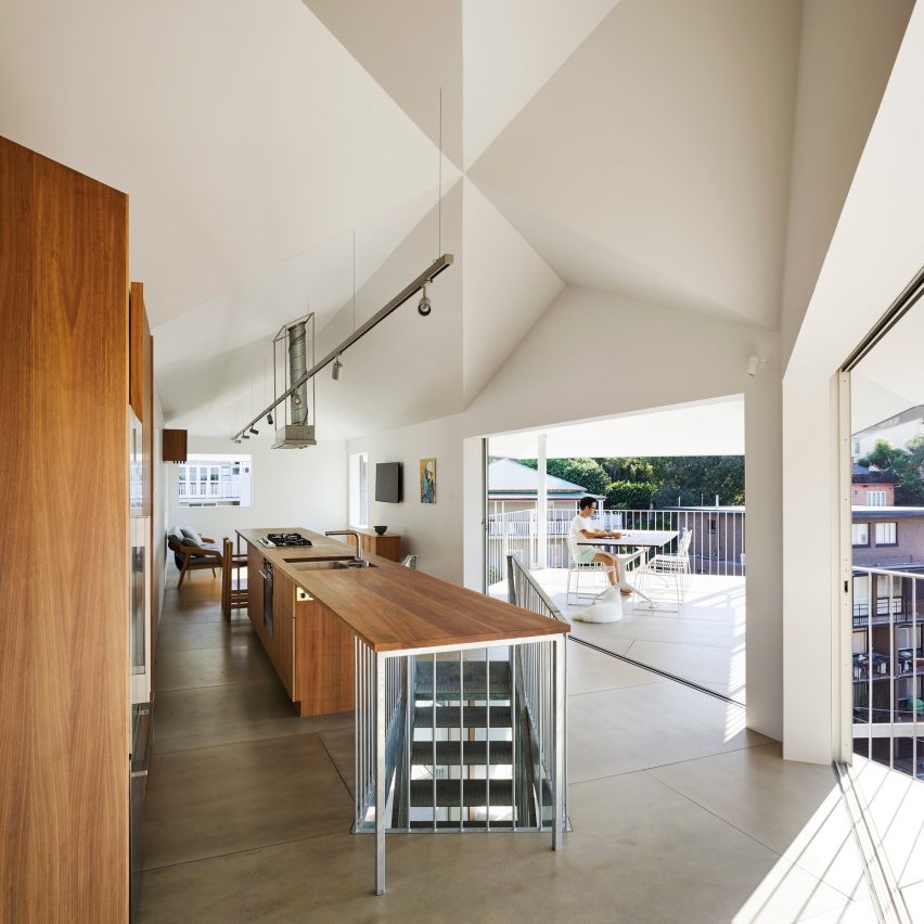 House in Hamilton in Queensland, Australia by Tato Architects