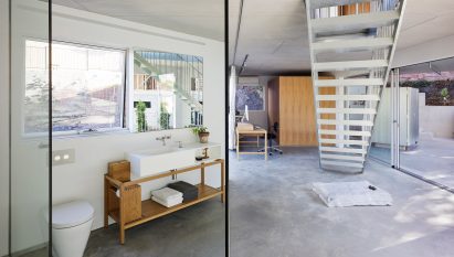 House in Hamilton in Queensland, Australia by Tato Architects