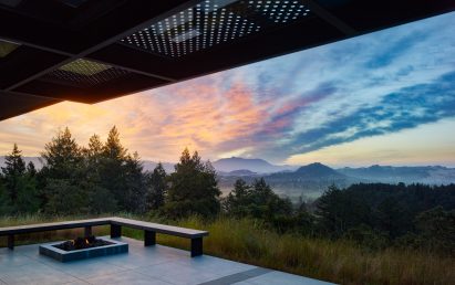 House in Healdsburg by Arterra Landscape Architects