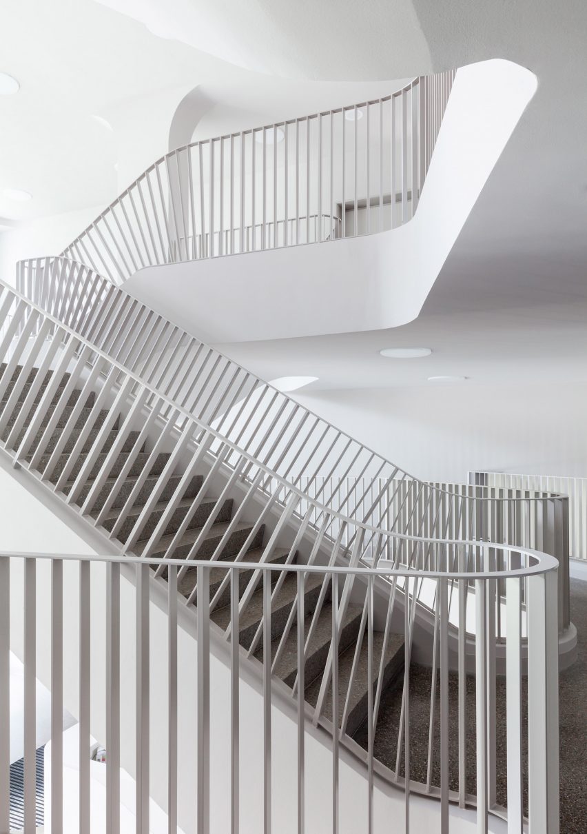FOM Hochschule building by Jürgen Mayer H
