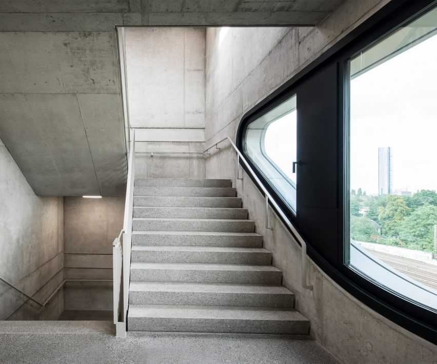 FOM Hochschule building by Jürgen Mayer H