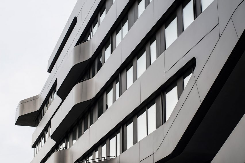 FOM Hochschule building by Jürgen Mayer H