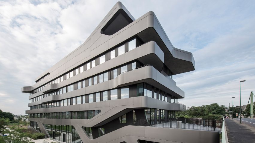 FOM Hochschule building by Jürgen Mayer H