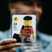 Design graduate uses Lego Minifigure as his CV