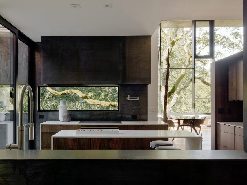 Miner Road by Faulkner Architects