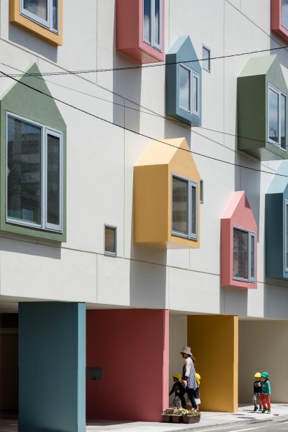 Morinoie nursery school by Masahiko Fujimori Architects
