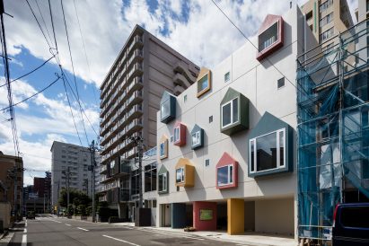 Morinoie nursery school by Masahiko Fujimori Architects