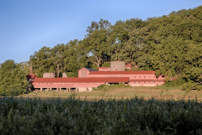 Photographing Wright by Andrew Peilage