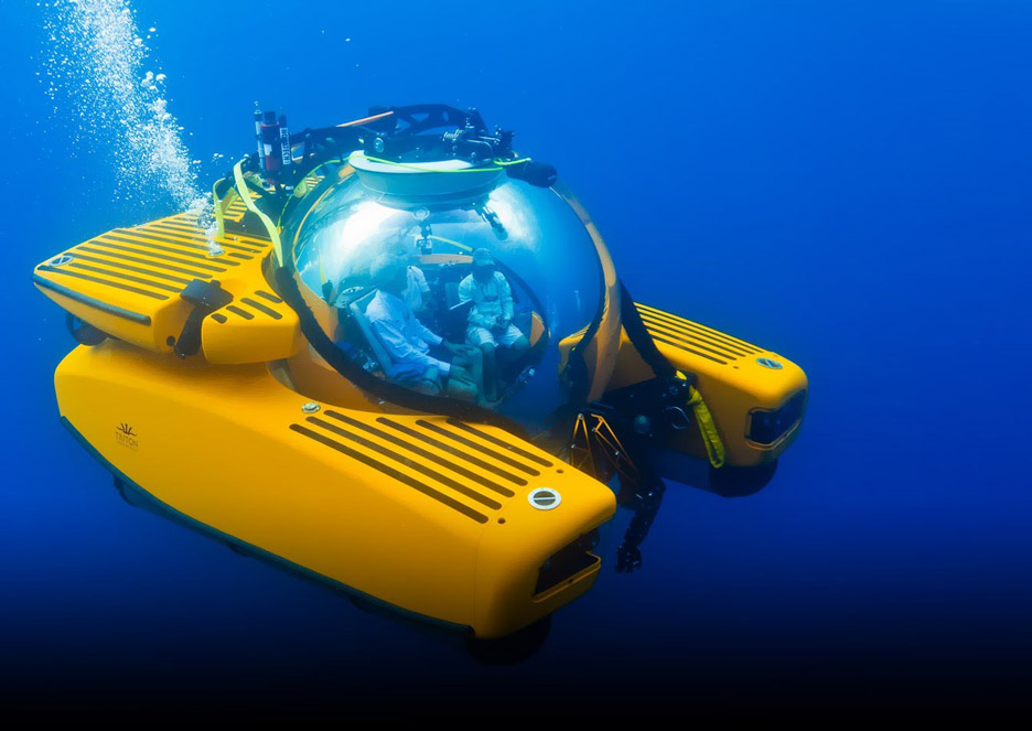 Aston Martin and Triton design submarine