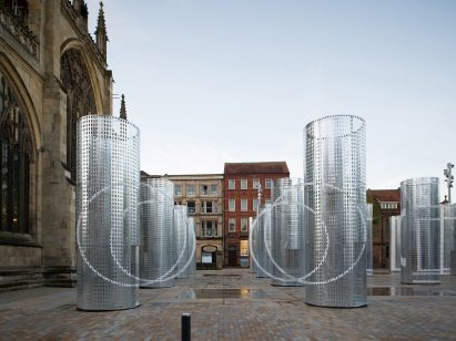 RIBA and Hull 2017 have jointly commissioned an installation by Pezo von Ellrichshausen and Felice Varini.