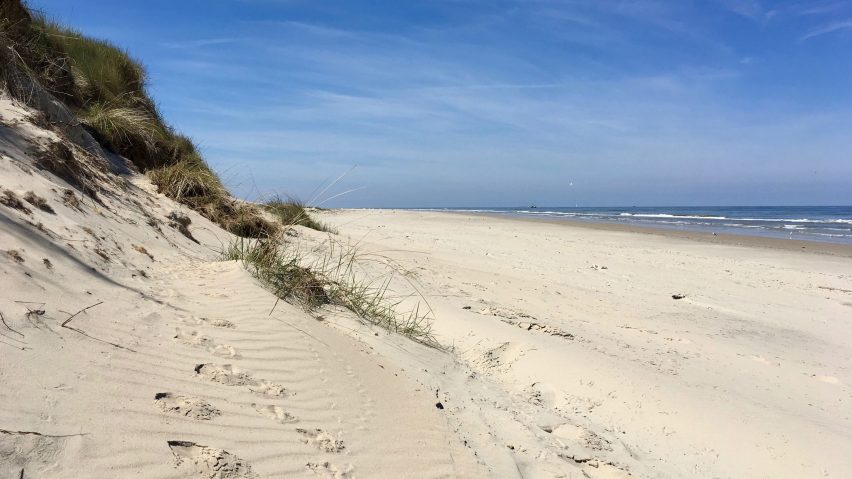 Sand becomes “increasingly scarce and expensive”, threatening glassmaking and construction