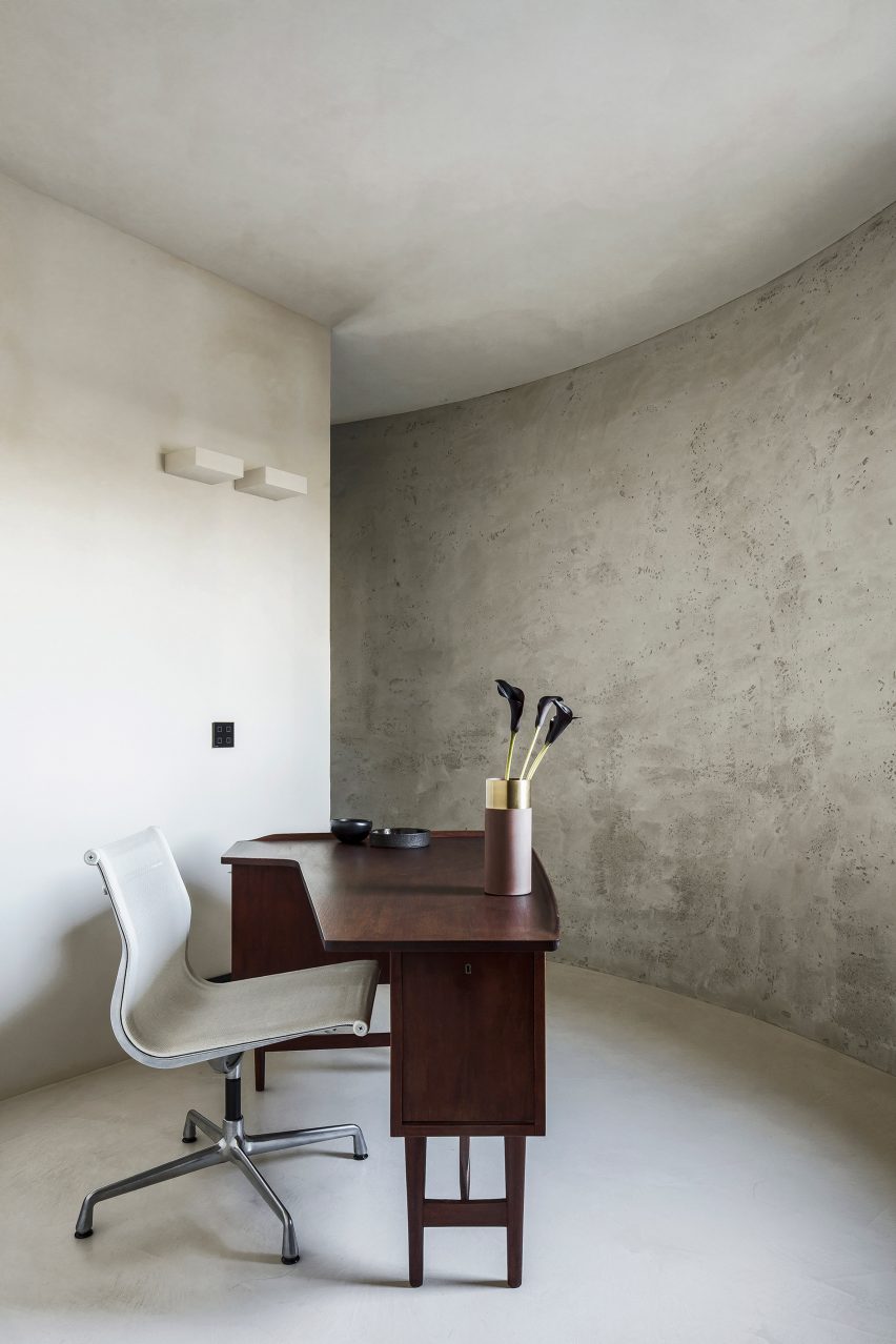 Silo apartment by Arjaan de Feyter