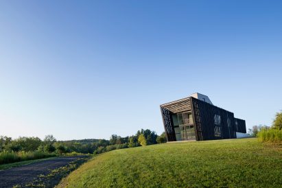 Sleeve House by A/O