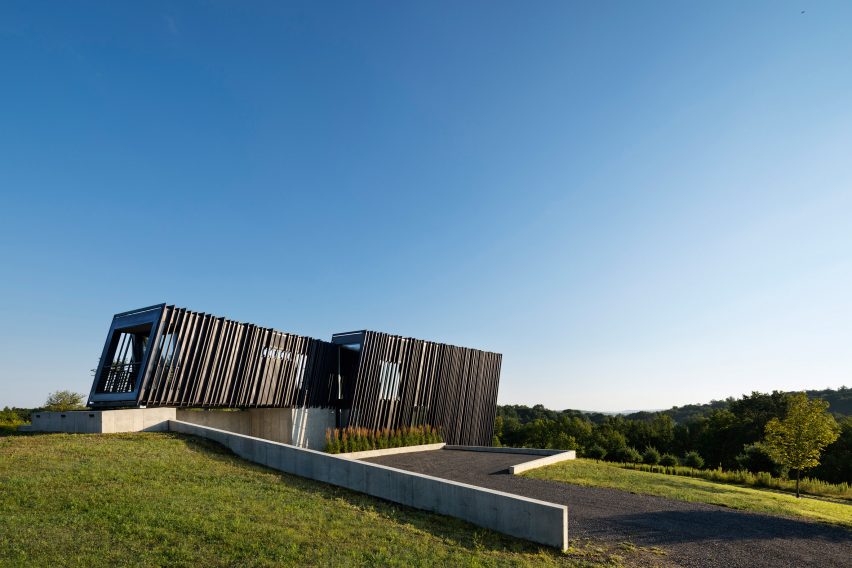 Sleeve House by A/O