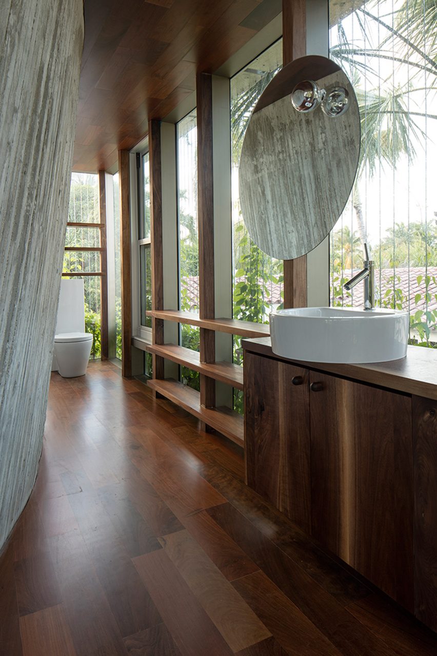 Sun Path House by Studio Christian Wassmann