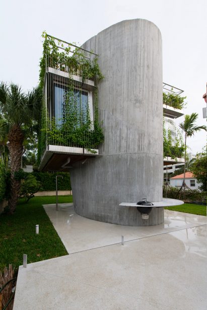 Sun Path House by Studio Christian Wassmann