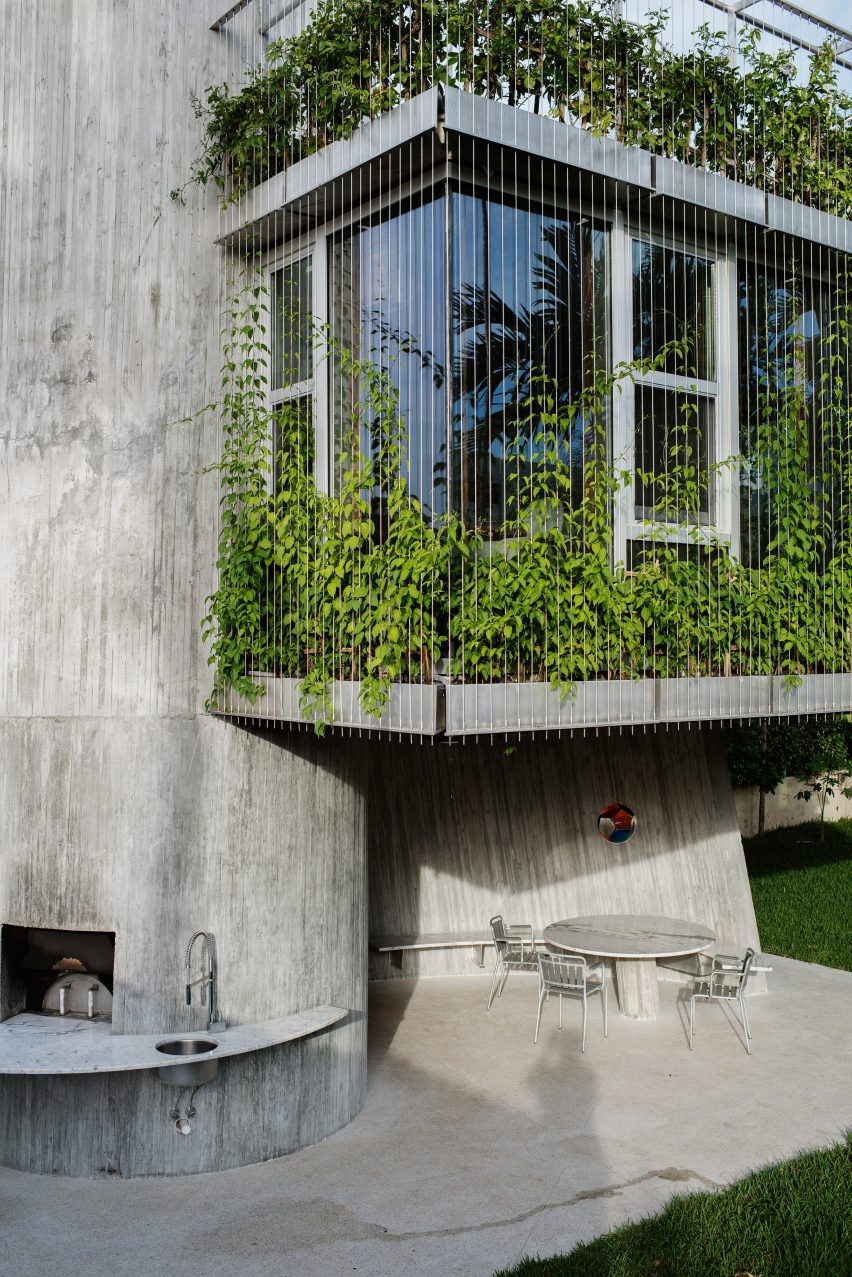 Sun Path House by Studio Christian Wassmann