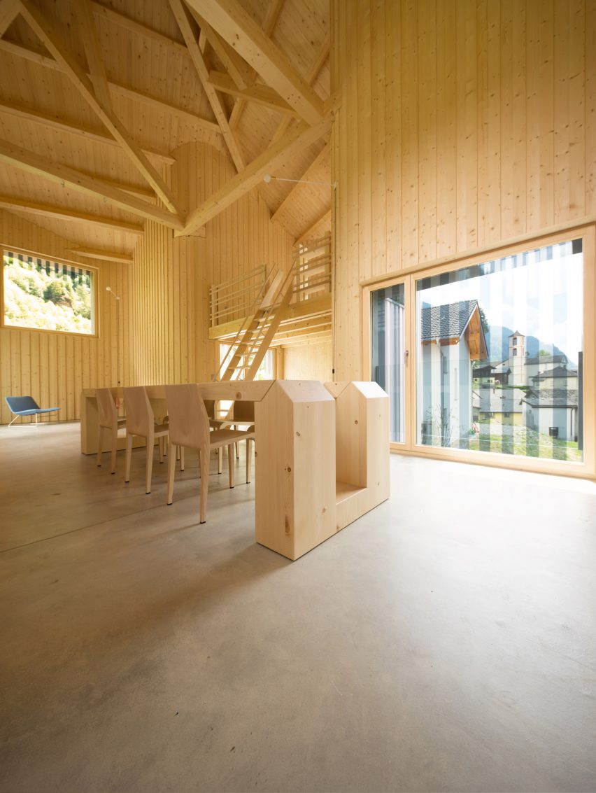 Davide Macullo Architects Swisshouse Rossa