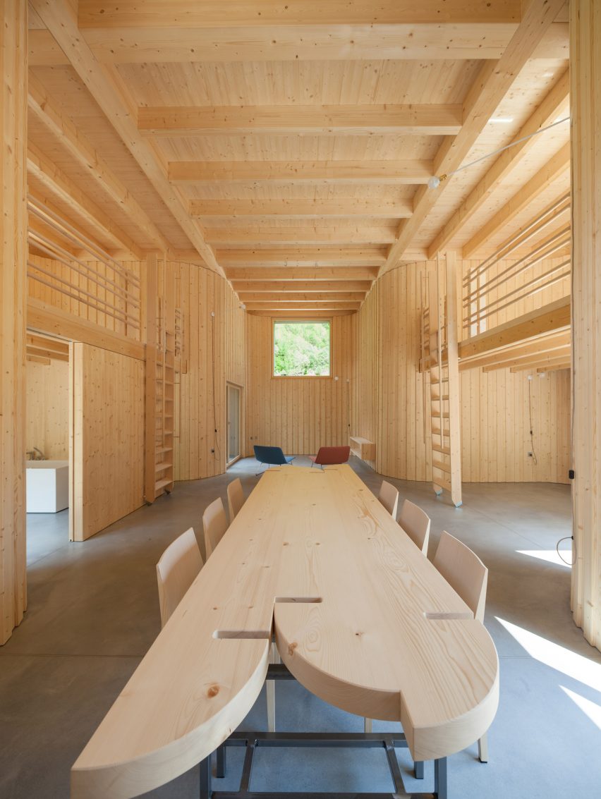 Davide Macullo Architects Swisshouse Rossa
