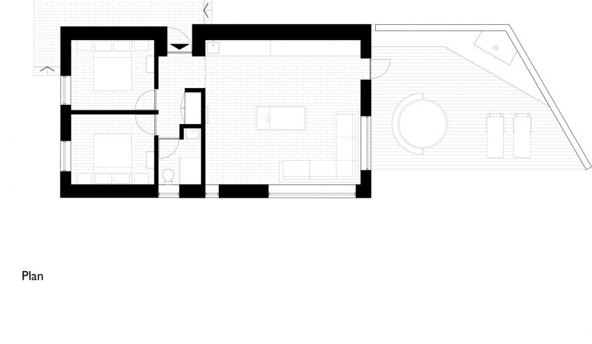 Wooden annexe by Hampshire-based architects Strom site plan.