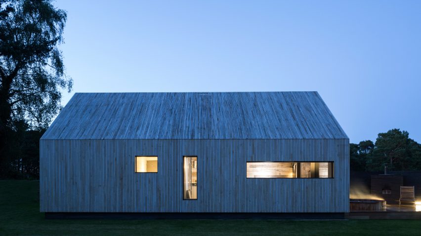 Magnus Ström models gabled annex for Hampshire home on “rustic boutique hotel”