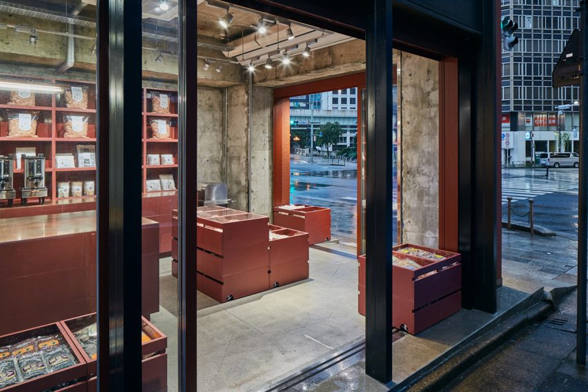 Yagicho-Honten grocery store by Schemata Architects